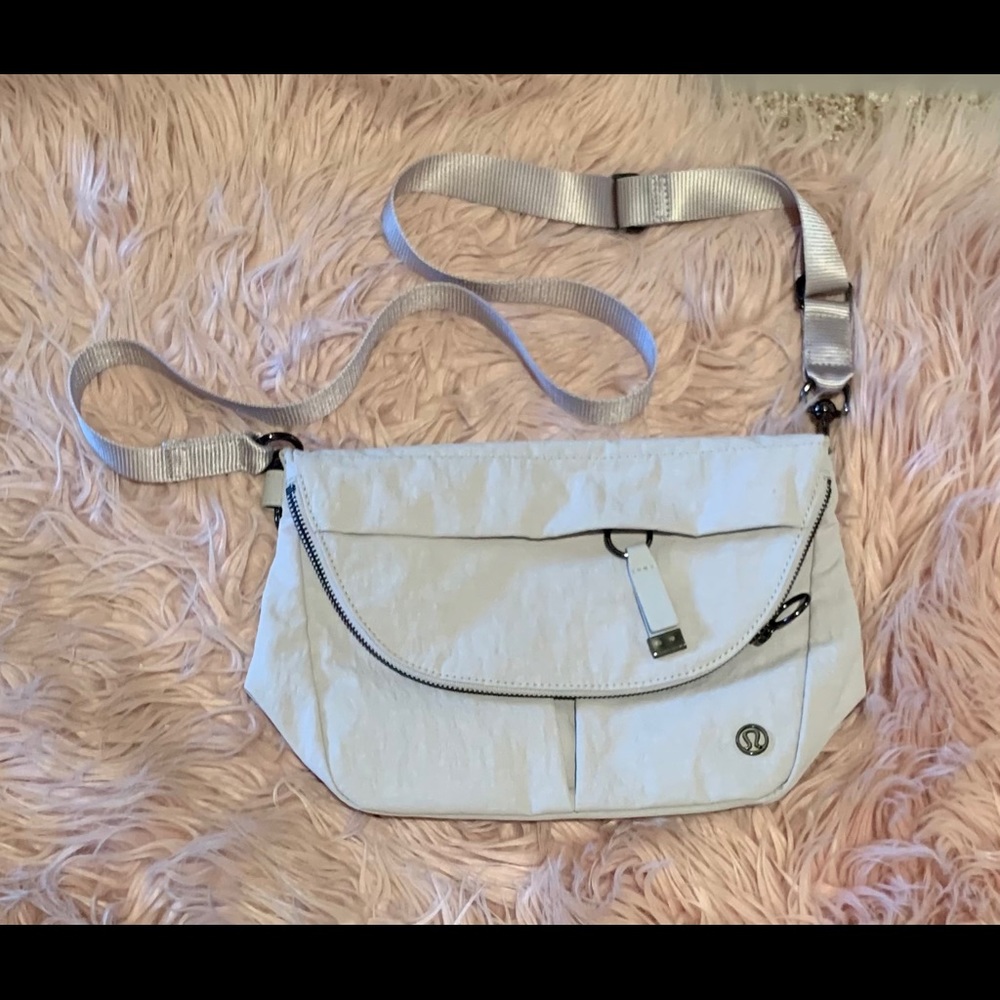 Lululemon gray crossbody bag